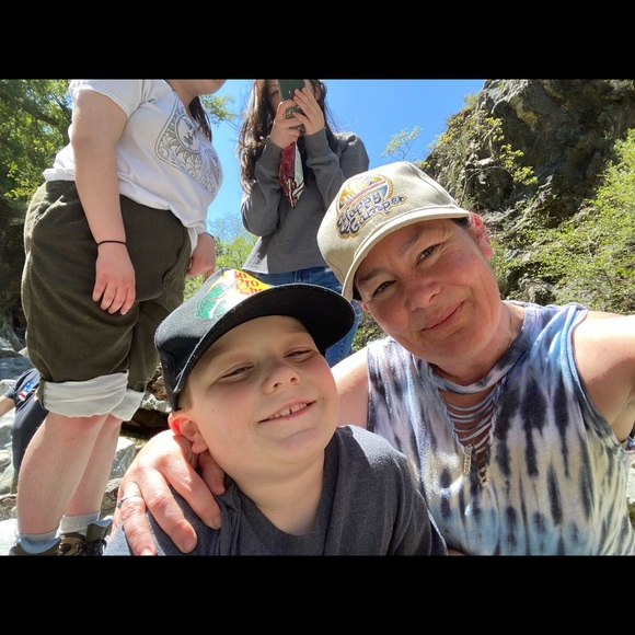 Meet your Posher, Stefanie - Picture 1 of 1